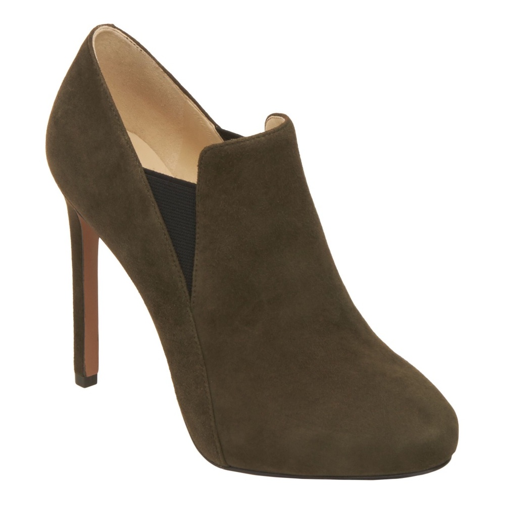 Nine West | Suede Booties in Brown | size 8.5